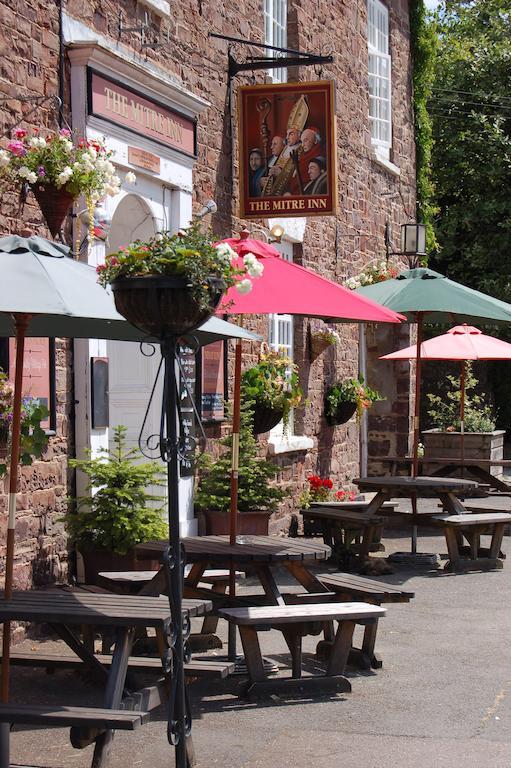 The Mitre Inn Witheridge Bagian luar foto