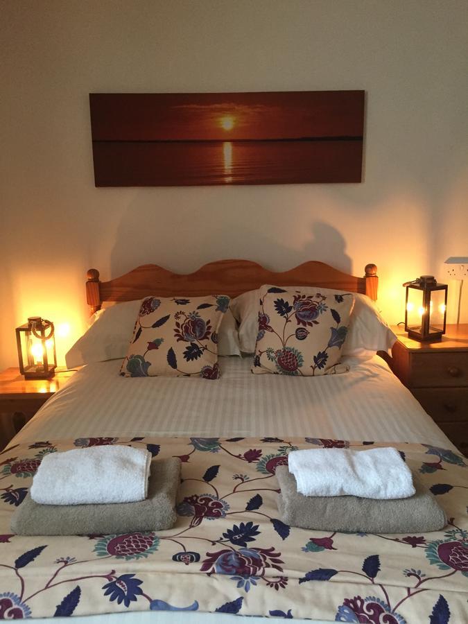 The Mitre Inn Witheridge Bagian luar foto